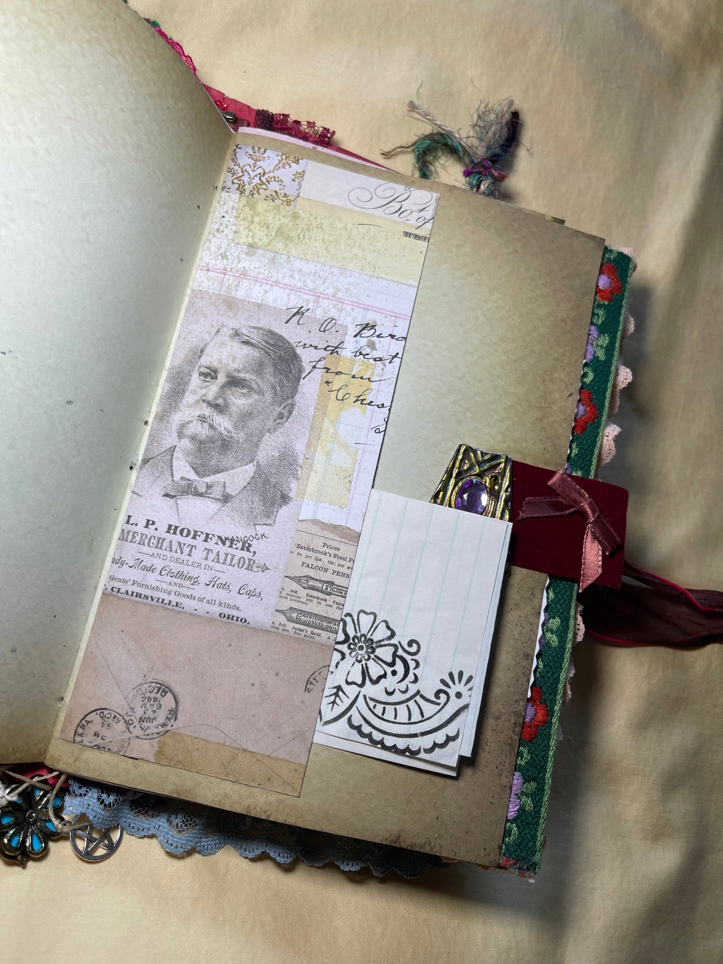 Romani Themed Junk Journal (192 Pages)