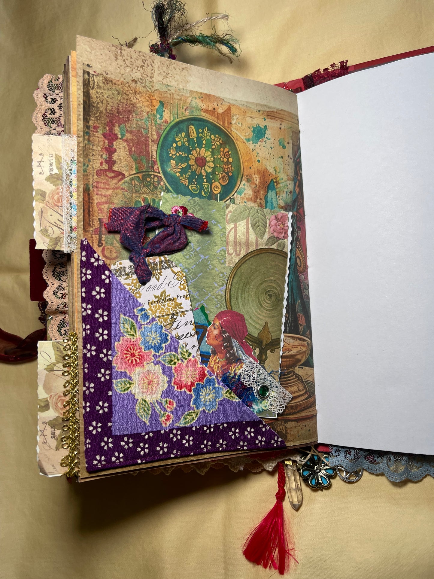 Romani Themed Junk Journal (192 Pages)