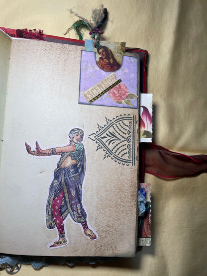 Romani Themed Junk Journal (192 Pages)